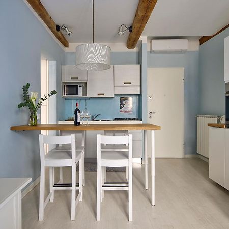 Panicale Blue Historic 1Br Stay Near Medici Chapels & Mercato Centrale Florenţa Exterior foto